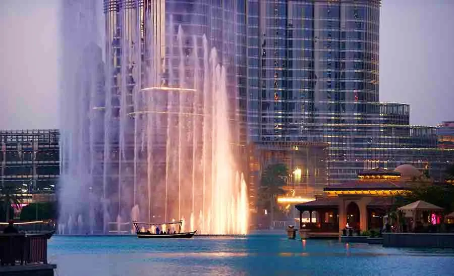 Dubai Fountain Lake Ride — experience photo 2