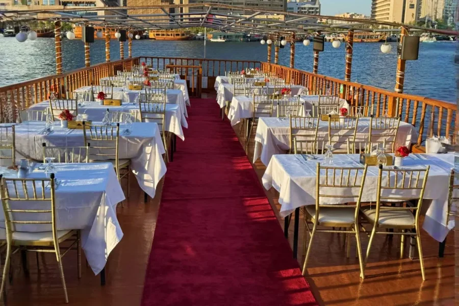 Dhow Cruise Dinner – Creek